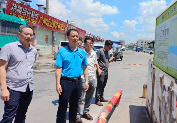 迎客松配资 番禺区水务局调研石岗西涌水环境治理情况